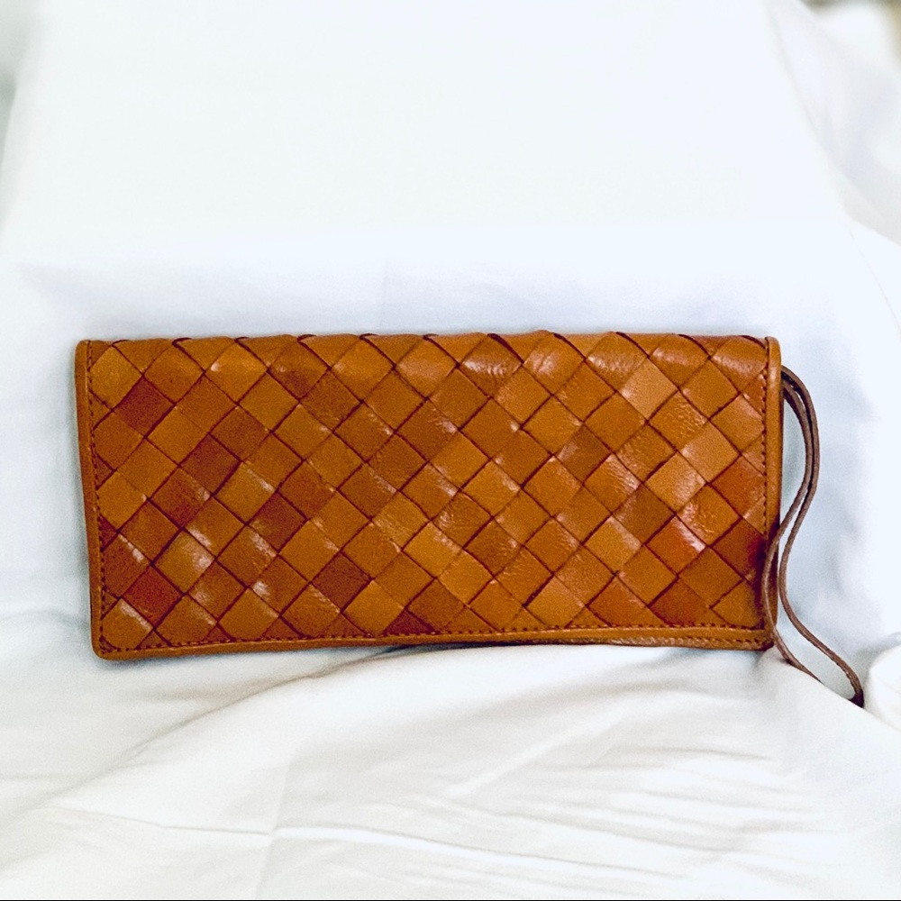 Wilsons Genuine Leather Clutch/Wristlet - Wilson Leather Pelle Studio Edition